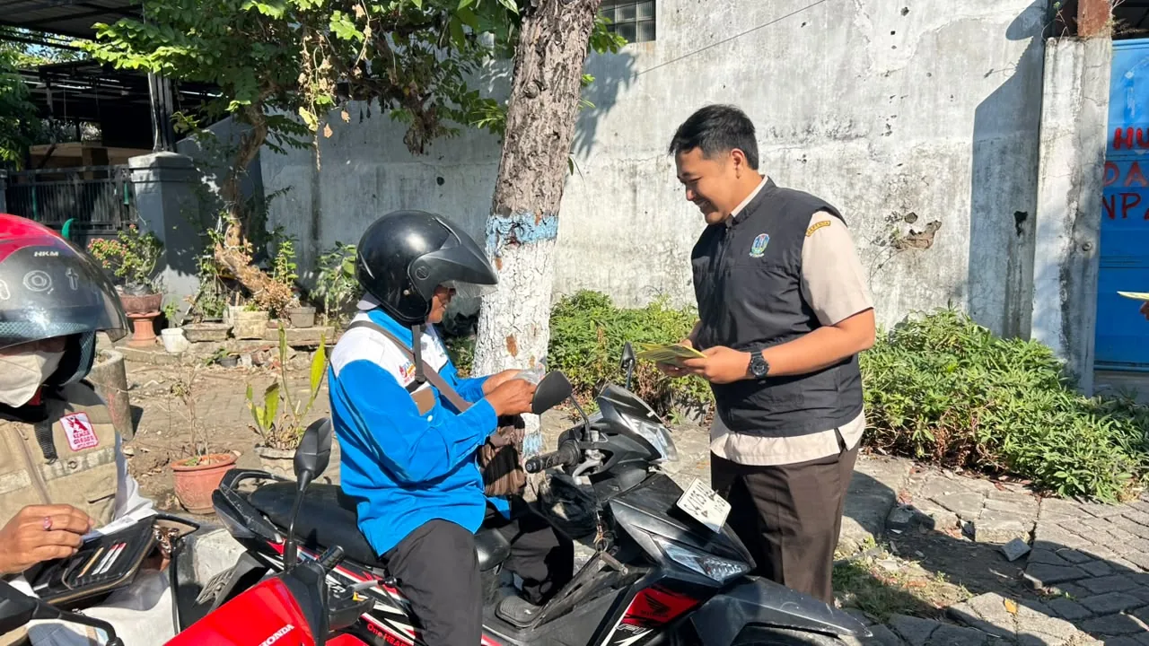 Dokumentasi kegiatan pelayanan Samsat Bojonegoro